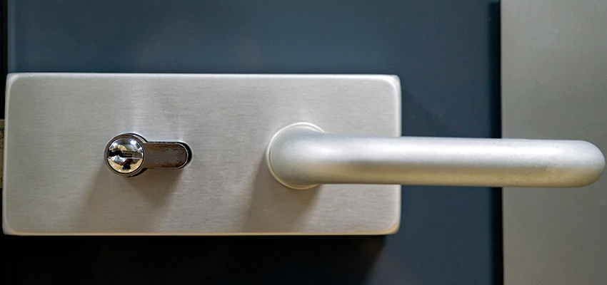 Change Patio Door Locks in Riverside, California
